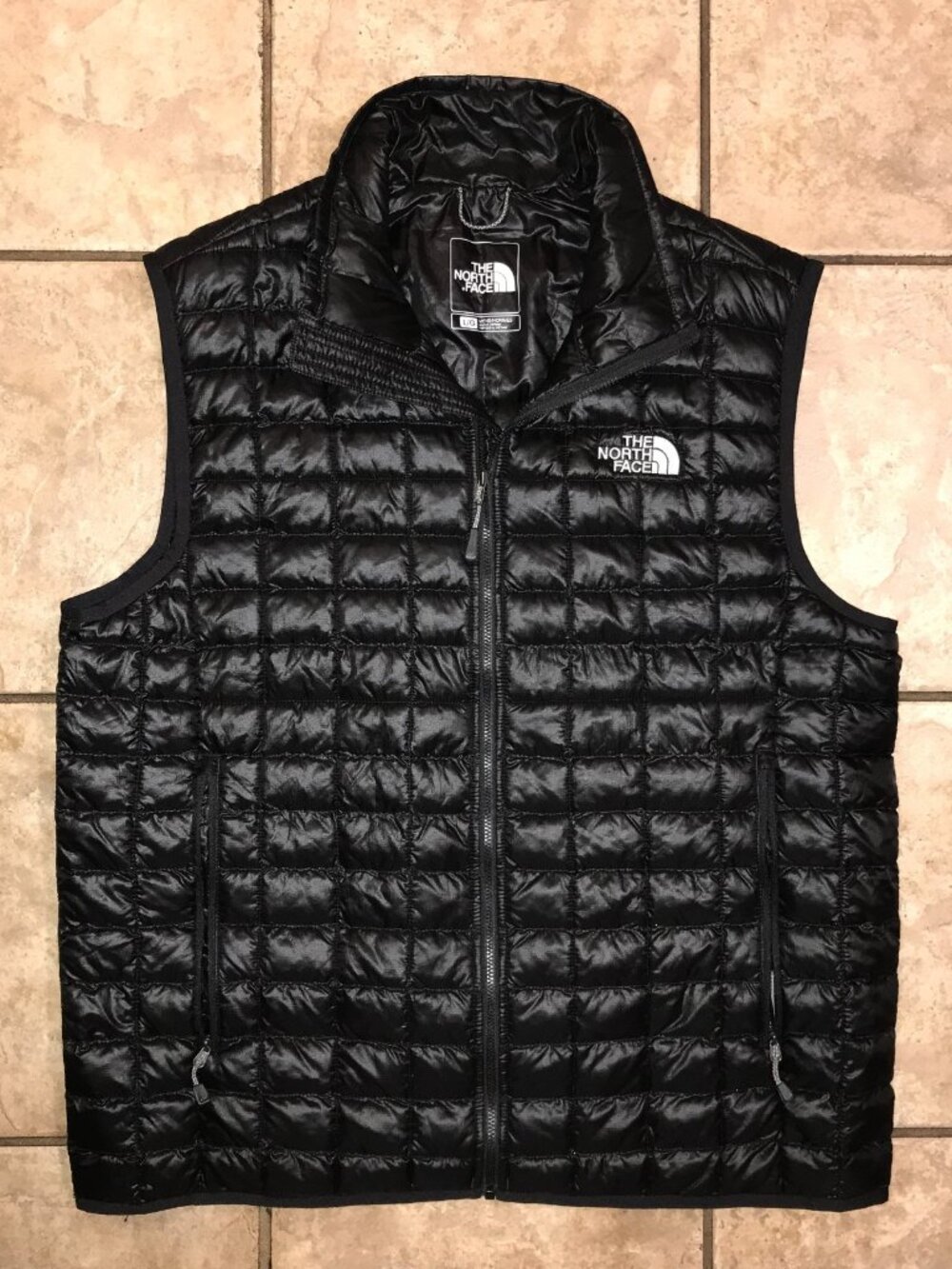 The North Face Men's Thermoball Black Vest-Size L
